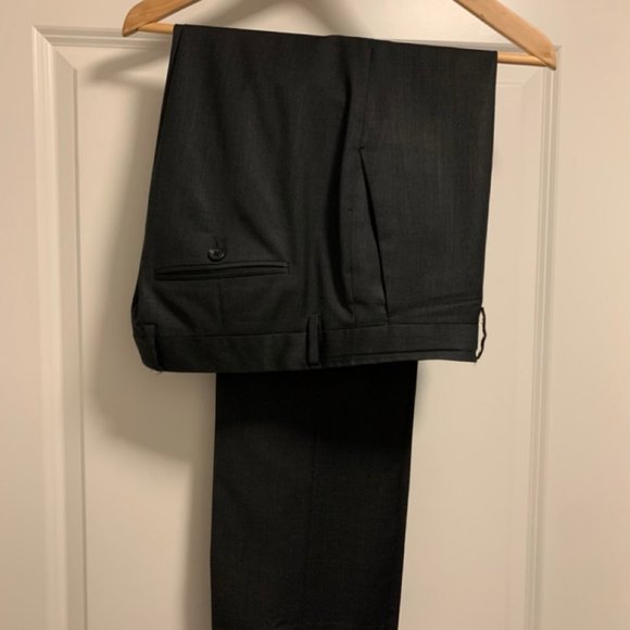 Bonobos Charcoal Grey 2 Piece Suit 44R - Picture 7 of 7